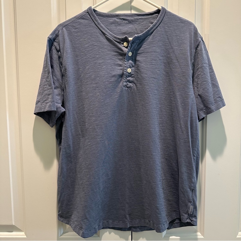 American Eagle 🦅 Super Soft Blue Henley Short Sleeve Tee Shirt L